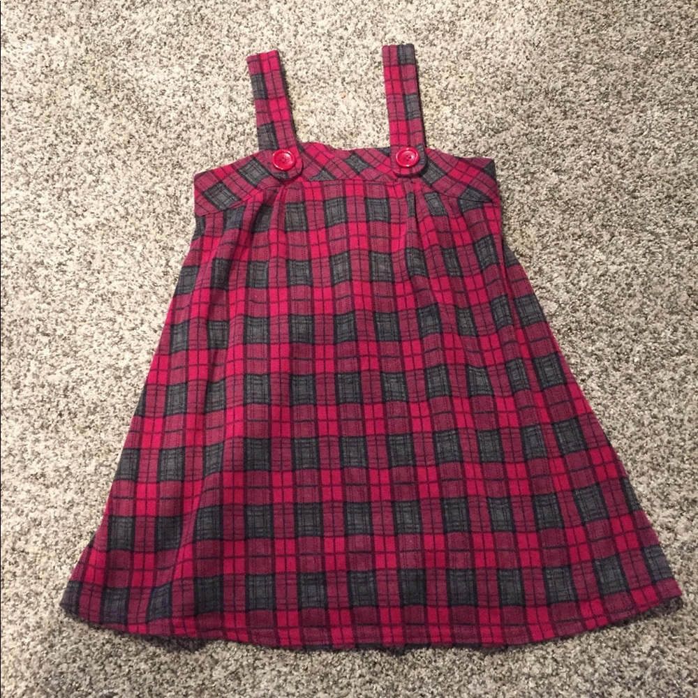 Plaid girls jumper.